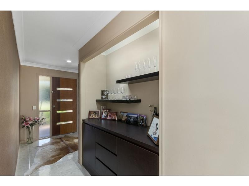 34 Homebush Crescent, Sinnamon Park QLD 4073