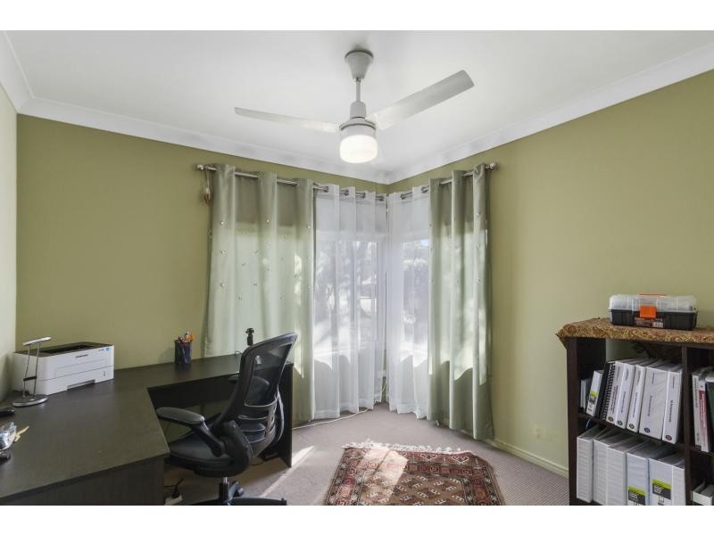 34 Homebush Crescent, Sinnamon Park QLD 4073