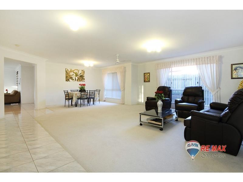 78 Glen Ross Road, Sinnamon Park QLD 4073