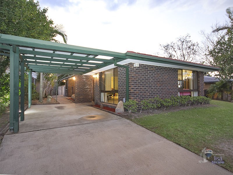 24 Melody Street, Jamboree Heights QLD 4074