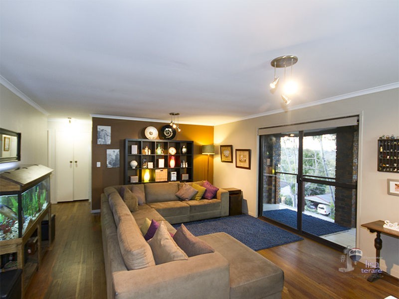 4 Looranah Street, Jindalee QLD 4074