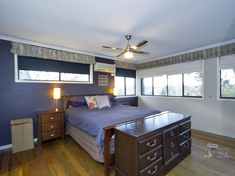 4 Looranah Street, Jindalee QLD 4074