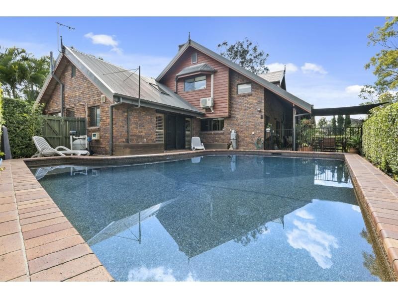 156 Horizon Drive, Westlake QLD 4074