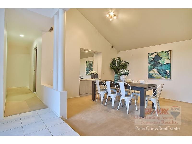 192 Arrabri Avenue, Mount Ommaney QLD 4074