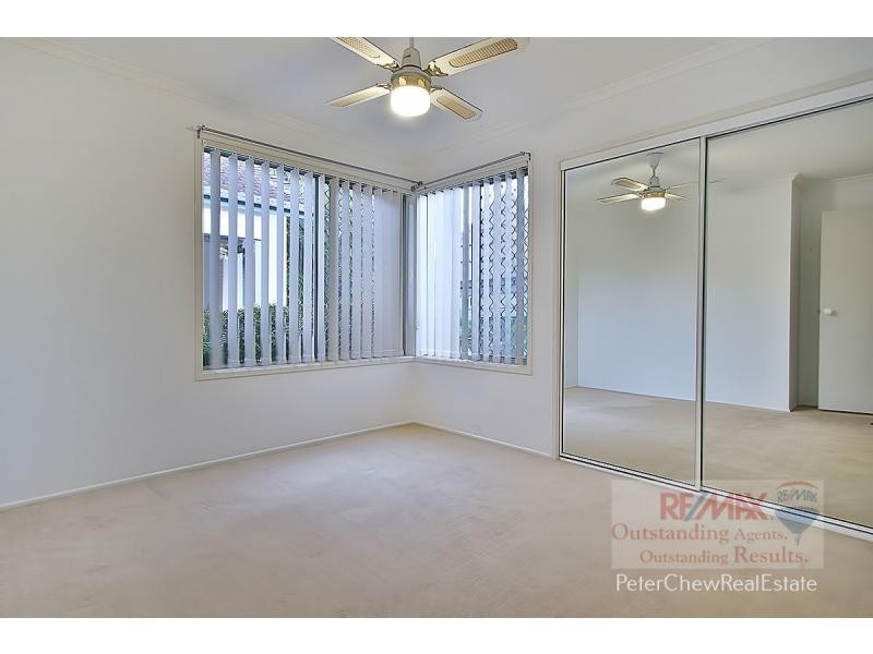 192 Arrabri Avenue, Mount Ommaney QLD 4074