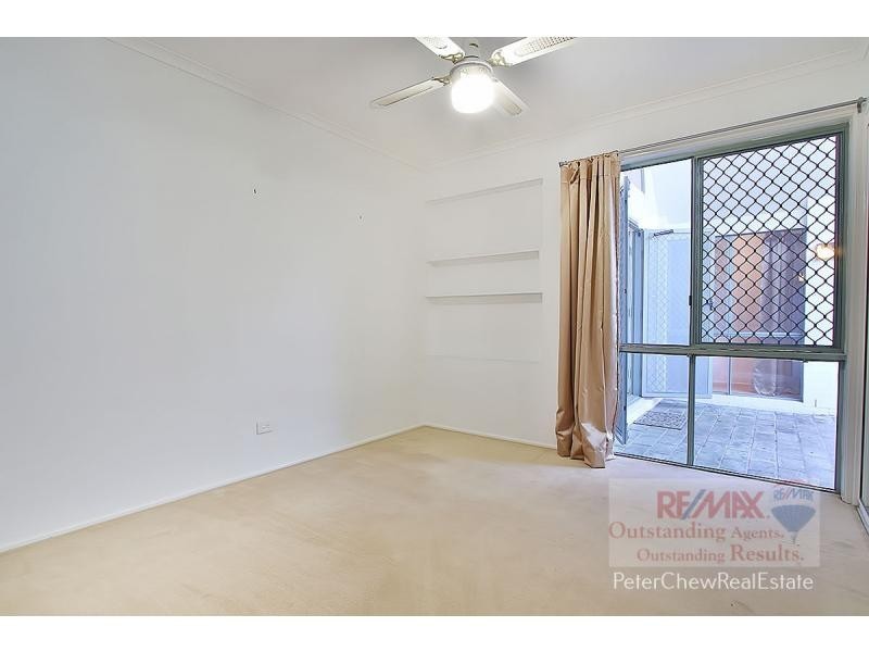 192 Arrabri Avenue, Mount Ommaney QLD 4074