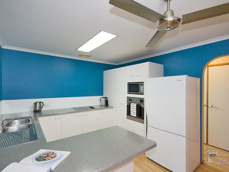 27 Raeside Street, Westlake QLD 4074