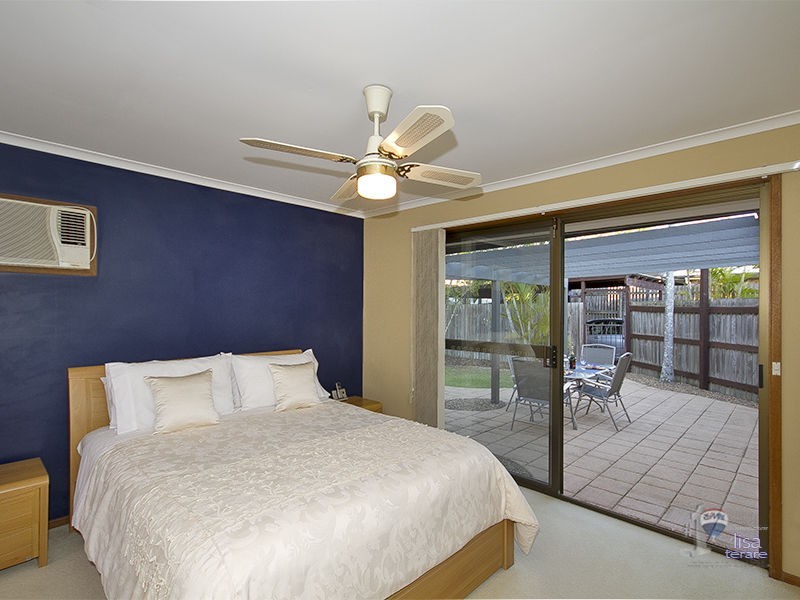 27 Raeside Street, Westlake QLD 4074
