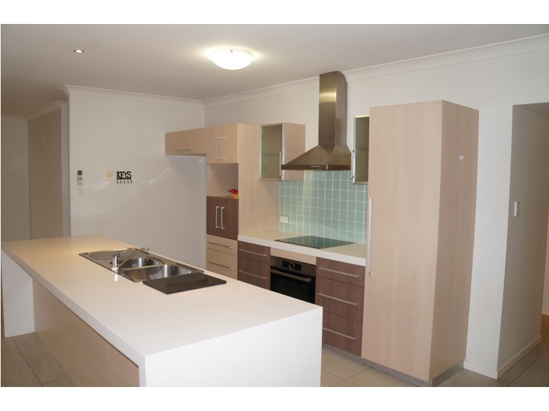 38 Casuarina Street, Seventeen Mile Rocks QLD 4073