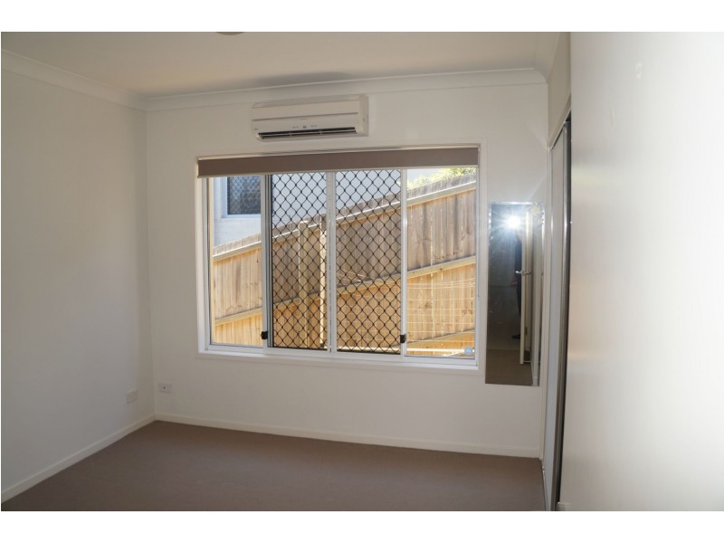 38 Casuarina Street, Seventeen Mile Rocks QLD 4073