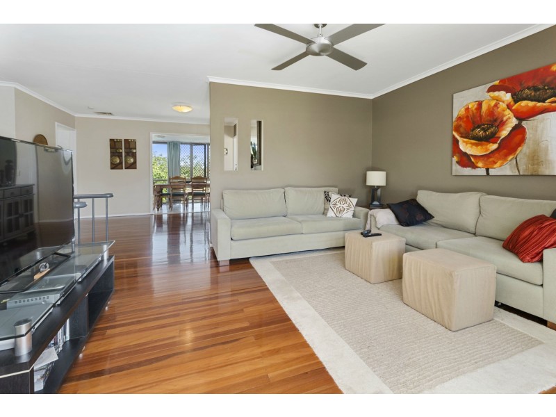 38 Buffalo Street, Riverhills QLD 4074