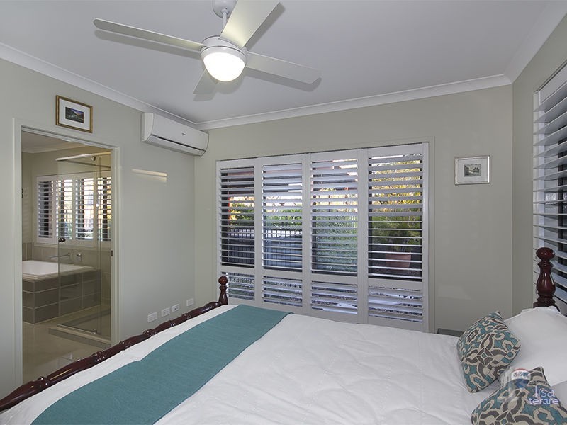 4 Tekapo Street, Westlake QLD 4074