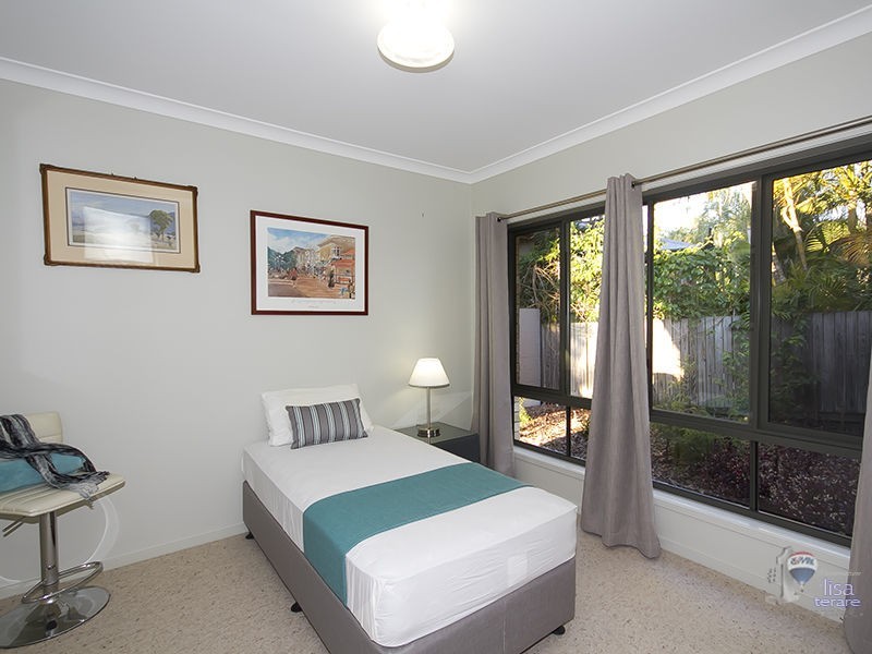 4 Tekapo Street, Westlake QLD 4074