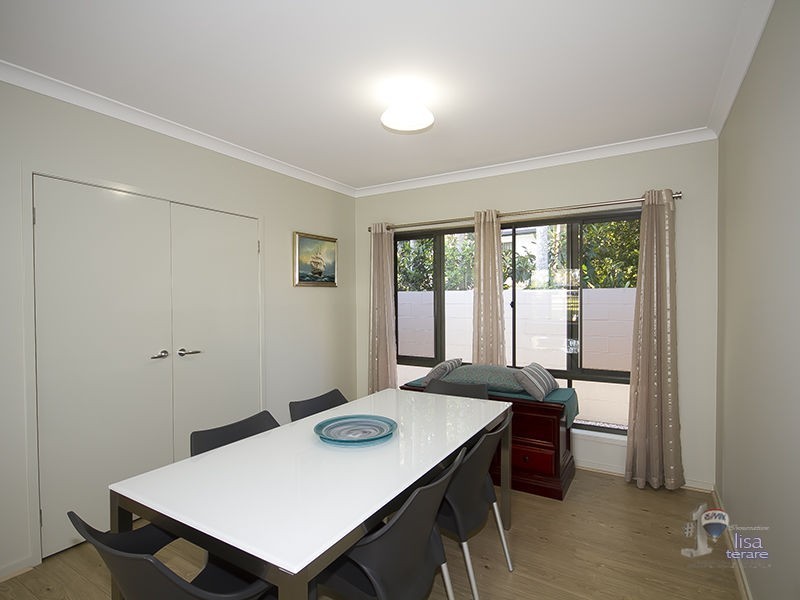 4 Tekapo Street, Westlake QLD 4074