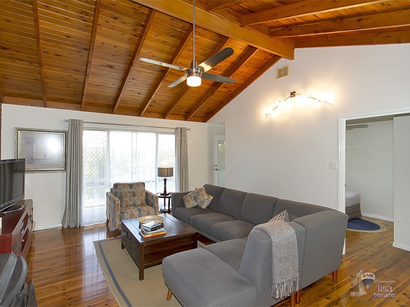 297 Horizon Drive, Westlake QLD 4074