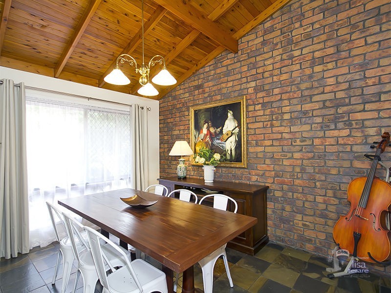 297 Horizon Drive, Westlake QLD 4074