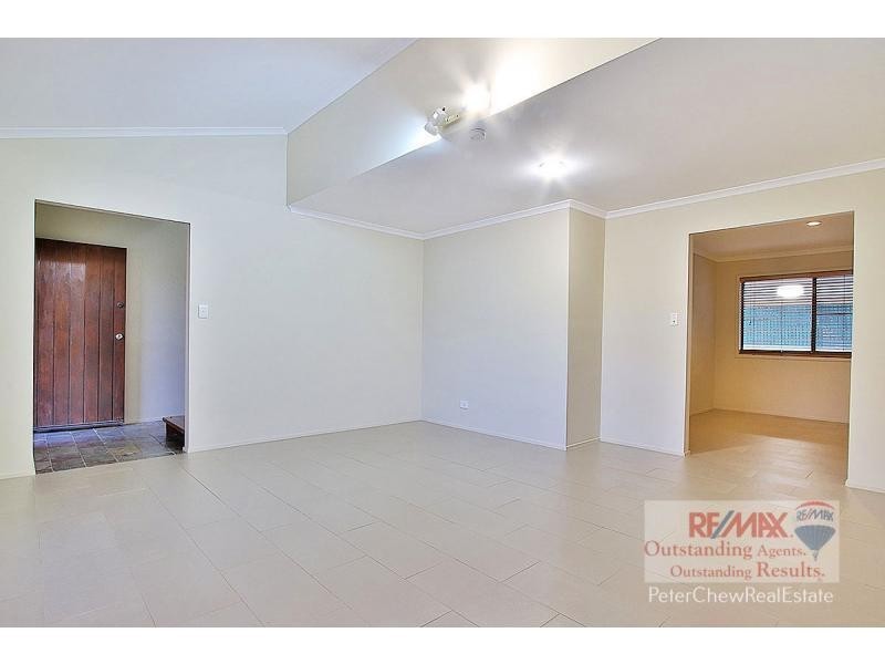 21 Wyambi Place, Middle Park QLD 4074