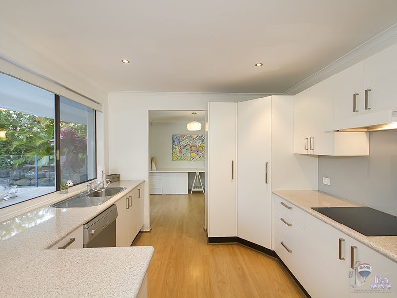 14 Tolaga Street, Westlake QLD 4074