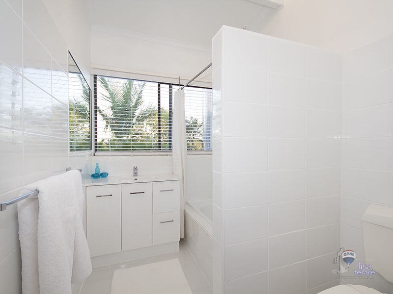 14 Tolaga Street, Westlake QLD 4074