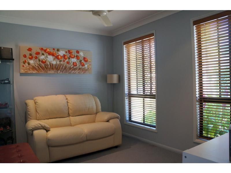 24 Curlew Place, Riverhills QLD 4074