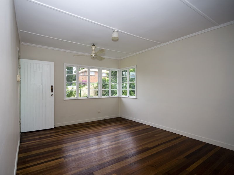 77 Balsa Street, Inala QLD 4077