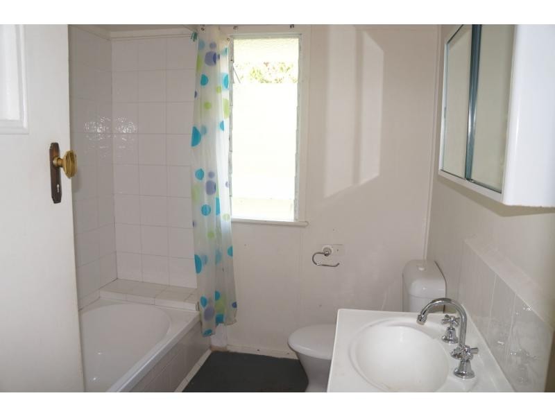 77 Balsa Street, Inala QLD 4077