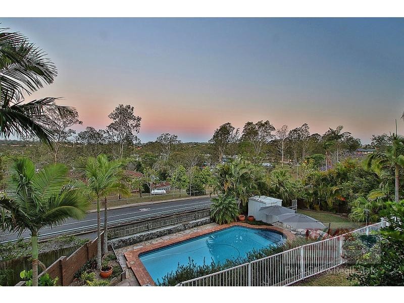 3 MacQuarie Court, Mount Ommaney QLD 4074