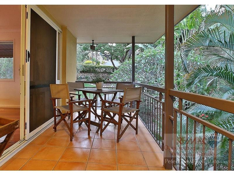 3 MacQuarie Court, Mount Ommaney QLD 4074