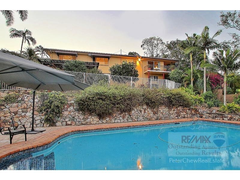 3 MacQuarie Court, Mount Ommaney QLD 4074