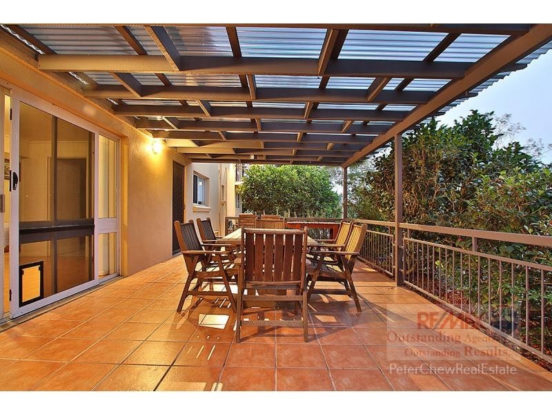 3 MacQuarie Court, Mount Ommaney QLD 4074