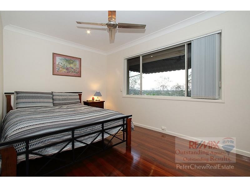 3 MacQuarie Court, Mount Ommaney QLD 4074