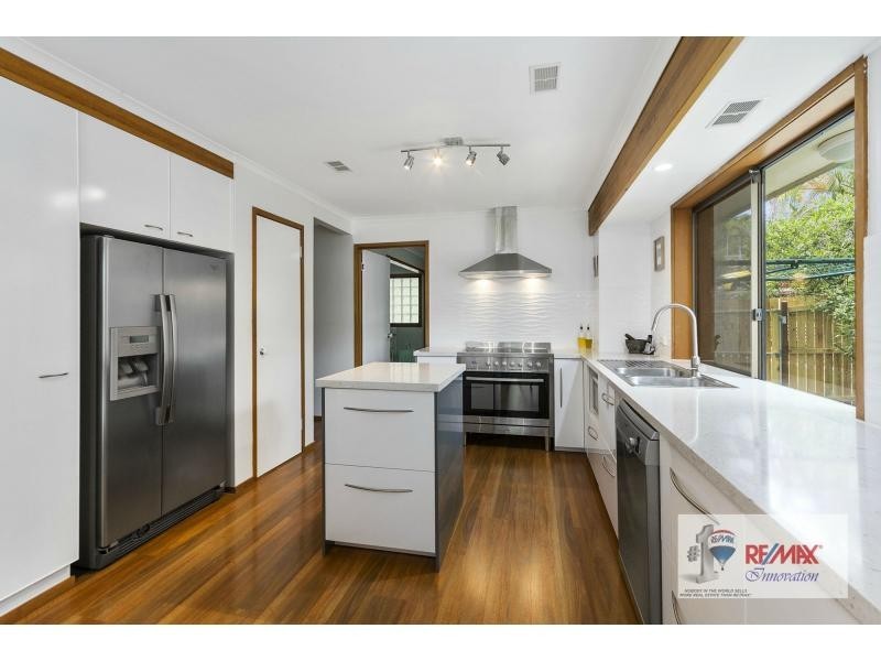 187 Arrabri Avenue, Mount Ommaney QLD 4074