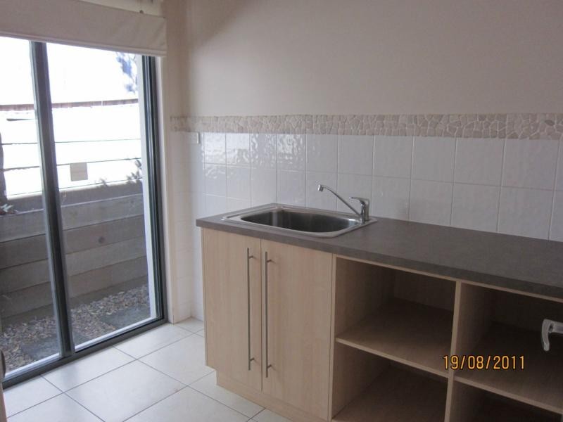 18 Saffron Place, Sinnamon Park QLD 4073