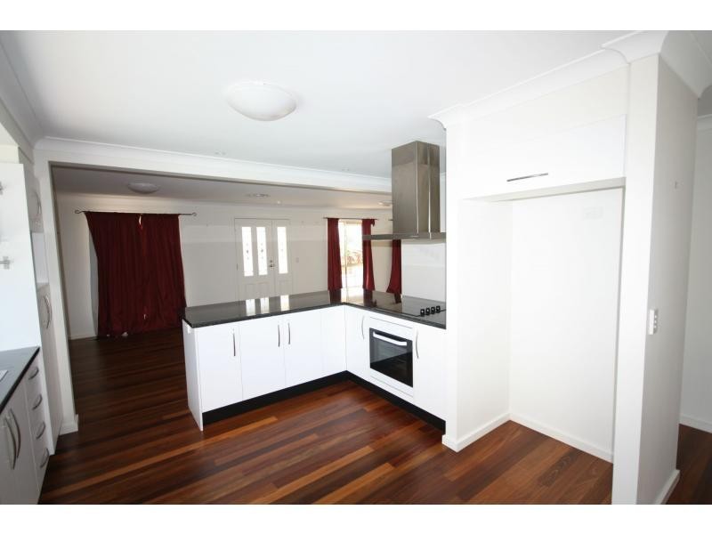 12 Sheoak Street, Middle Park QLD 4074