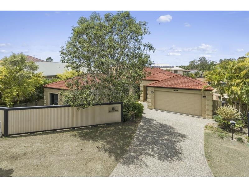 18 Bonney Place, Westlake QLD 4074