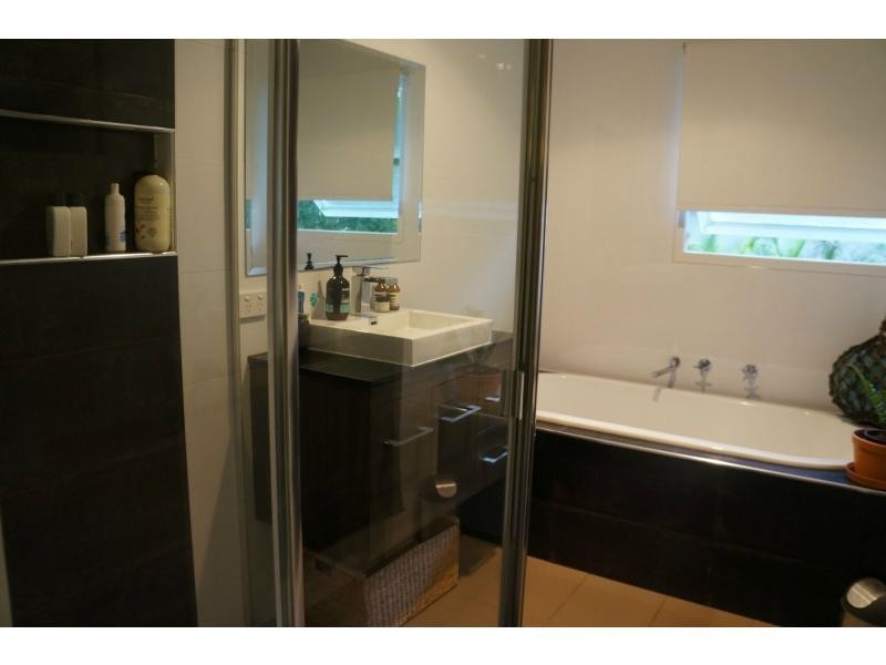 17 Ingham Street, Oxley QLD 4075