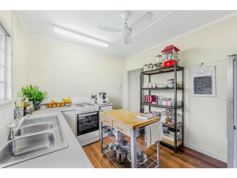 44 Boundary Road, Indooroopilly QLD 4068