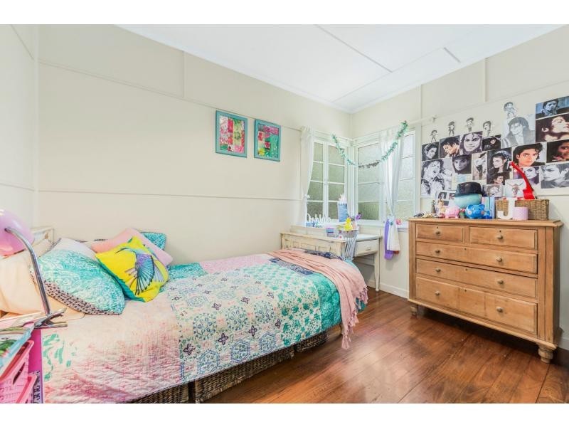 44 Boundary Road, Indooroopilly QLD 4068