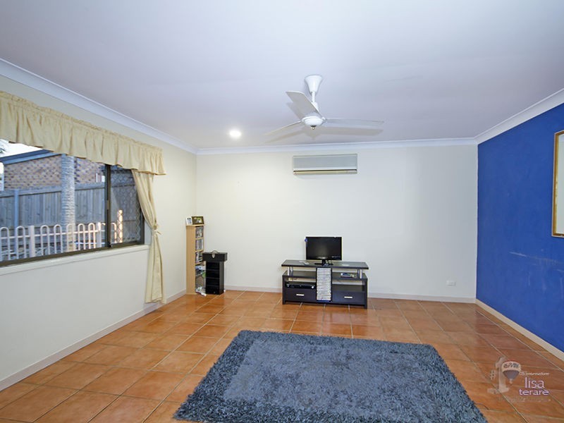 34 Port Street, Jamboree Heights QLD 4074