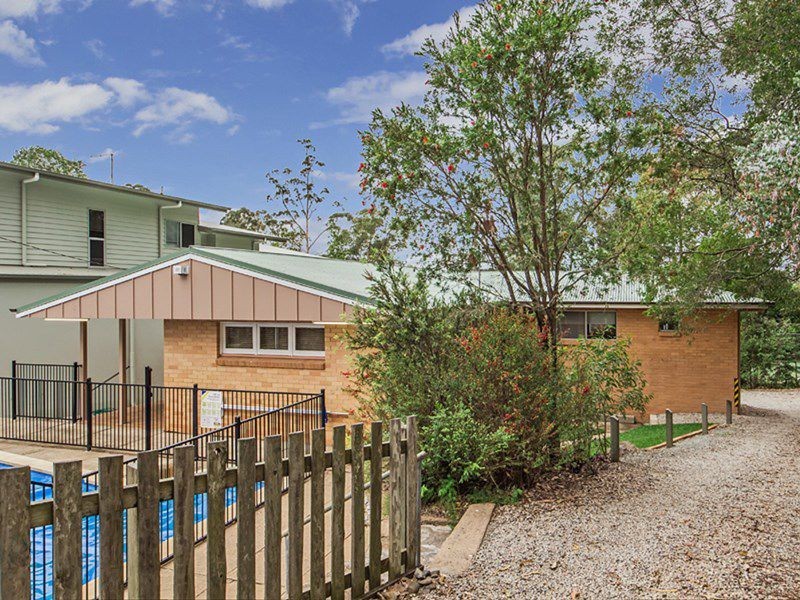 5 Norman Street, Fig Tree Pocket QLD 4069