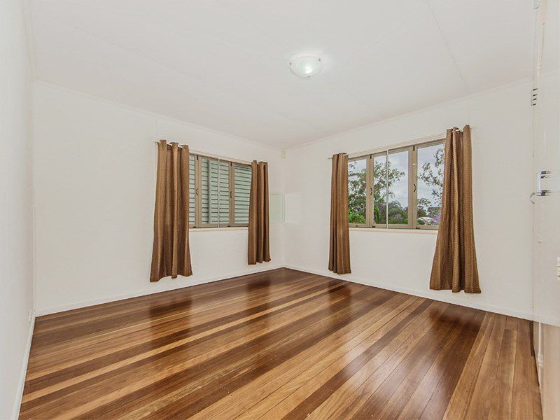 5 Norman Street, Fig Tree Pocket QLD 4069