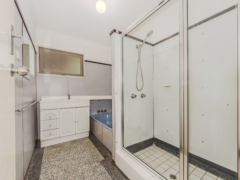 5 Norman Street, Fig Tree Pocket QLD 4069