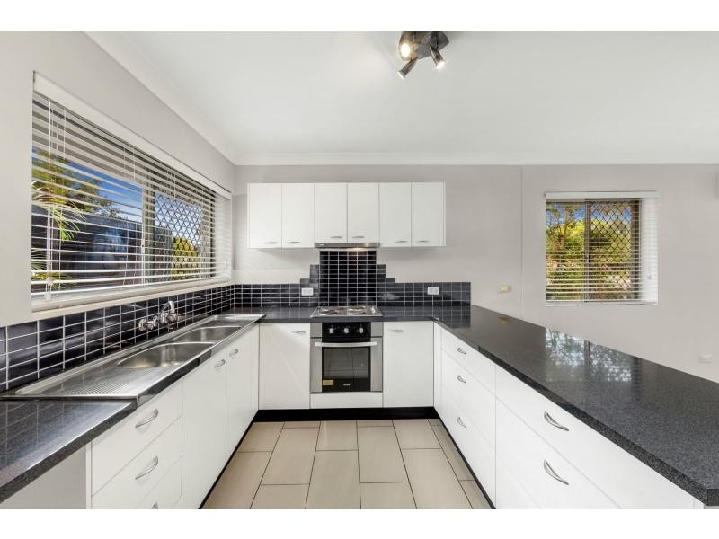 3 Troop Street, Jamboree Heights QLD 4074