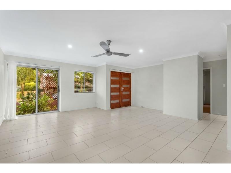 3 Troop Street, Jamboree Heights QLD 4074