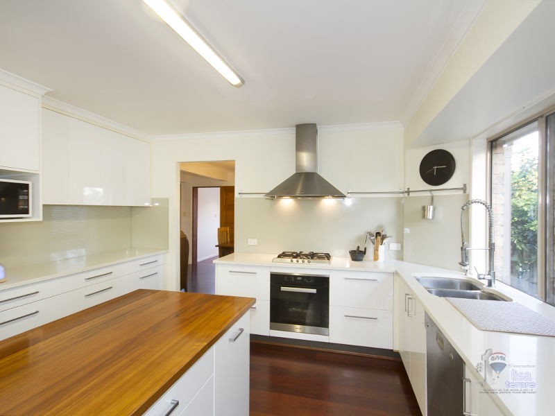 4 Wyambi Place, Middle Park QLD 4074