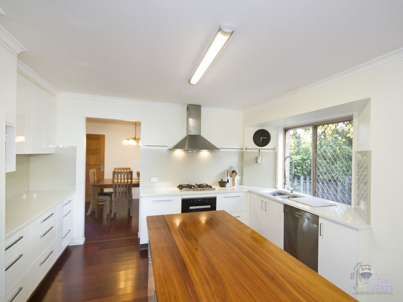 4 Wyambi Place, Middle Park QLD 4074