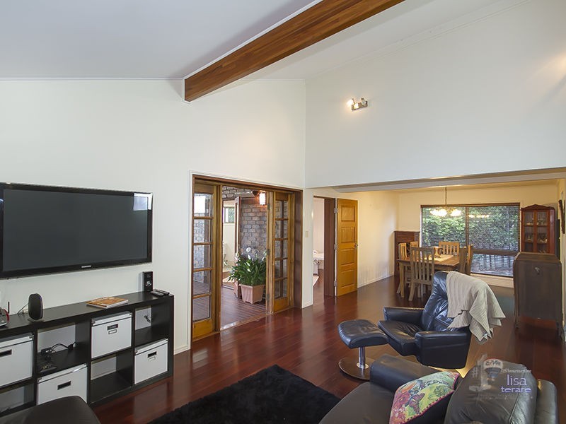4 Wyambi Place, Middle Park QLD 4074