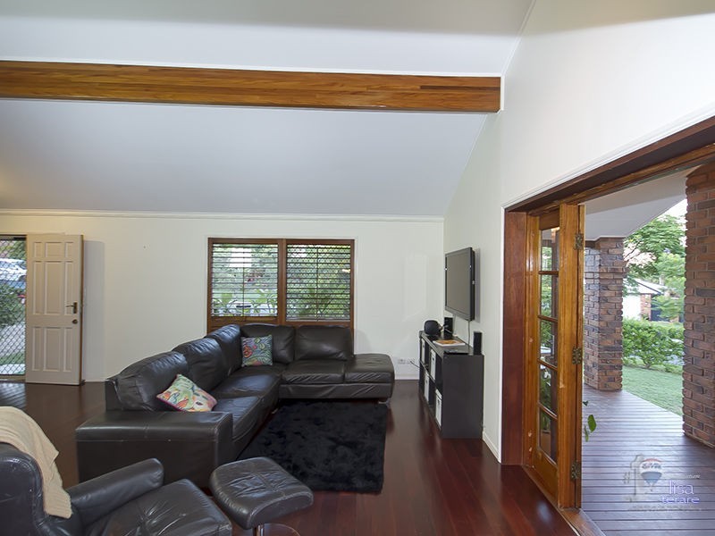 4 Wyambi Place, Middle Park QLD 4074