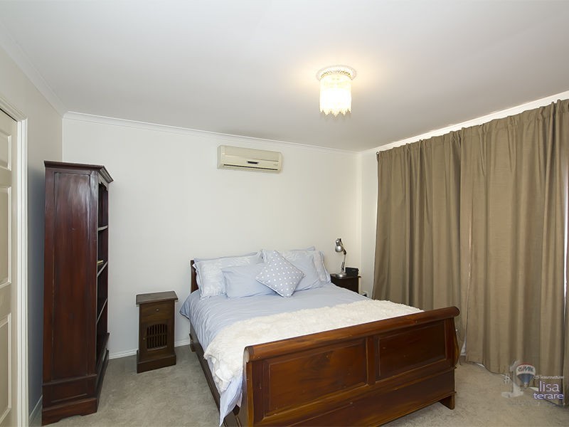 4 Wyambi Place, Middle Park QLD 4074