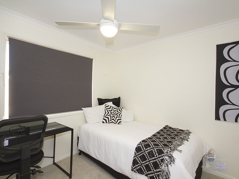 4 Wyambi Place, Middle Park QLD 4074